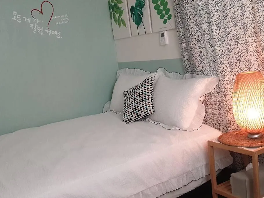 A4 Hongdae House 공항철도 마포 단독사용 홍대입구역4번출구 Villa Seoel Zuid-Korea