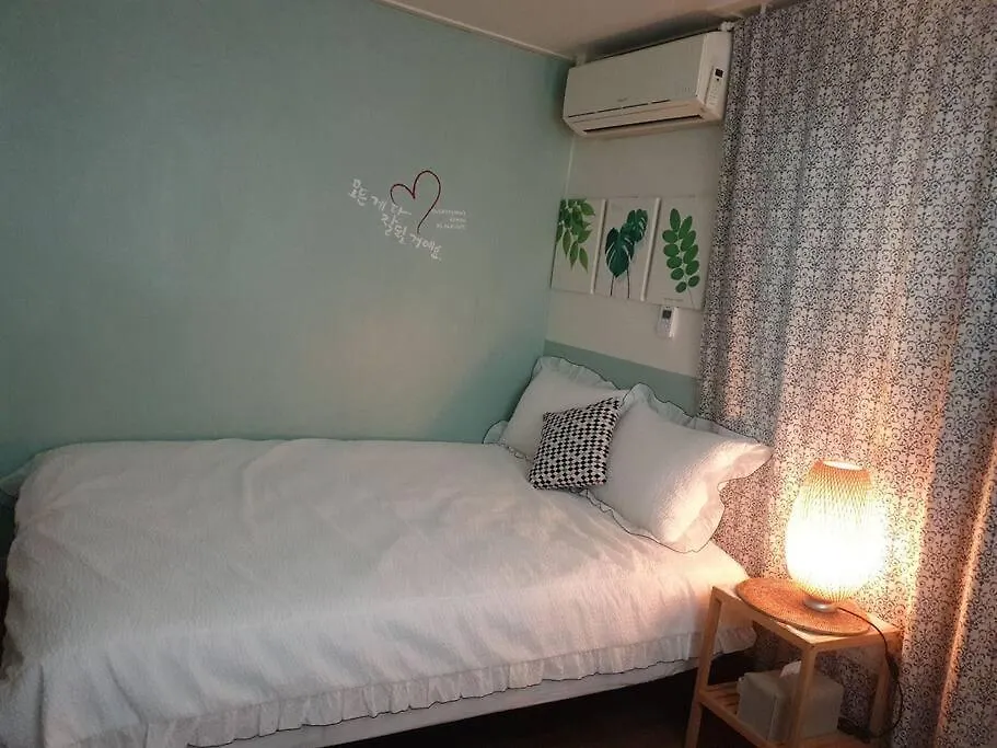 A4 Hongdae House 공항철도 마포 단독사용 홍대입구역4번출구 Villa Seoul South Korea