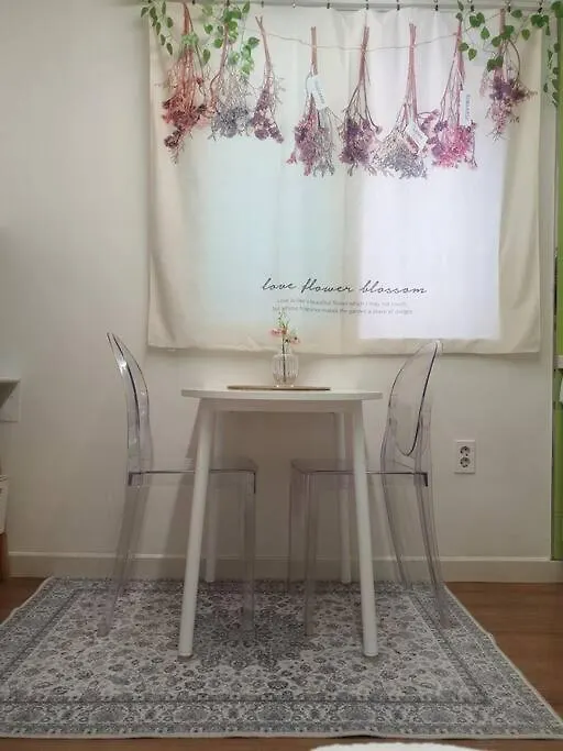 A4 Hongdae House 공항철도 마포 단독사용 홍대입구역4번출구 Vila Seul Villa
